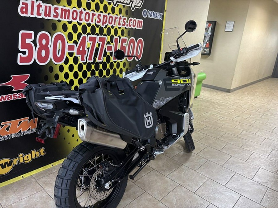 2027 Husqvarna Norden 901 Expedition