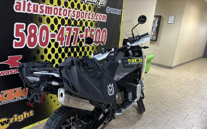 2027 Husqvarna Norden 901 Expedition