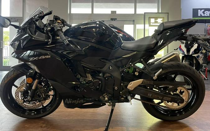 2024 Kawasaki Ninja® ZX™-4R ABS