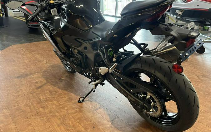 2024 Kawasaki Ninja® ZX™-4RR ABS