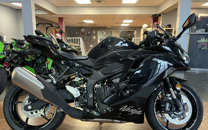 2024 Kawasaki Ninja® ZX™-4RR ABS