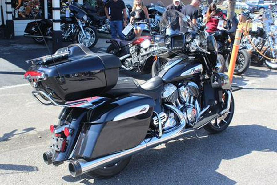 2024 Indian Motorcycle Roadmaster® Limited with PowerBand Audio Package