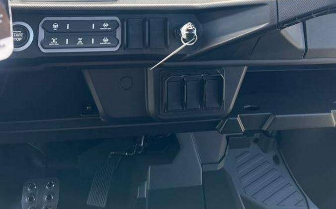 2026 Can-Am Defender MAX XT HD11