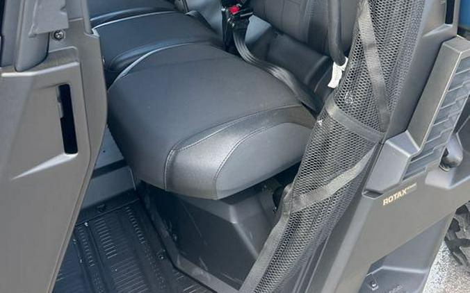 2026 Can-Am Defender MAX XT HD11