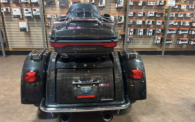 2020- FLHTCUTG Tri Glide® Ultra