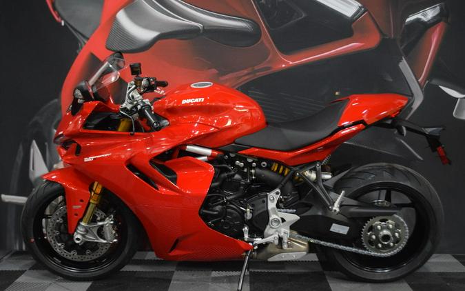 2024 Ducati Supersport 950 S Red