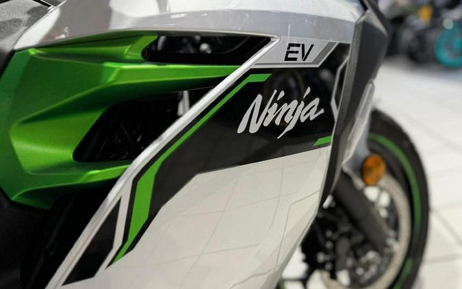 2024 Kawasaki Ninja® e-1 ABS