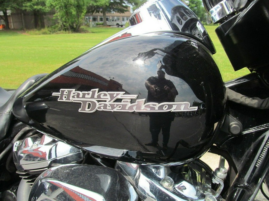 2017 Harley-Davidson FLHX - Street Glide