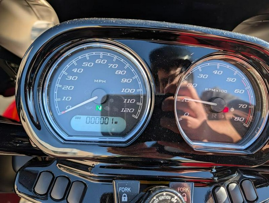 2025 Harley-Davidson® FLTRT - Road Glide® 3