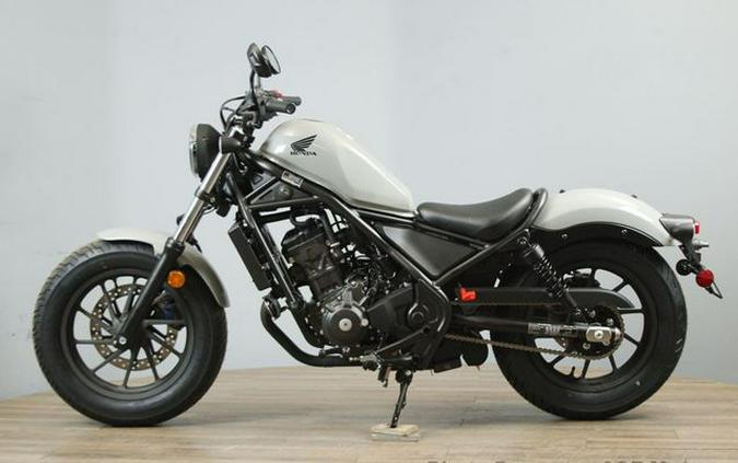 2026 Honda Rebel 300 E-Clutch
