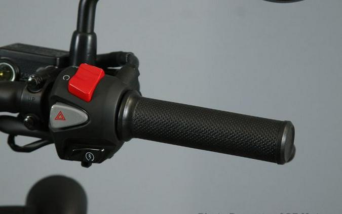 2026 Honda Rebel 300 E-Clutch