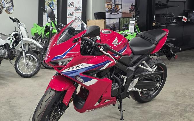 2026 Honda CBR650R E-Clutch