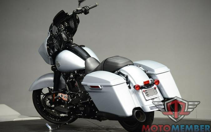 2023 Harley-Davidson FLHXS - Street Glide Special