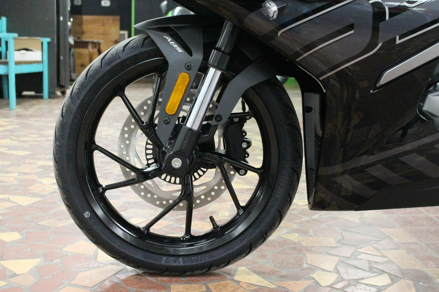 2026 CFMOTO 300SS 300SS - T6001085