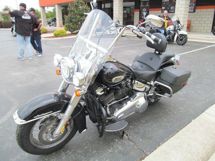 2023 Harley-Davidson FLHCS - Heritage Classic