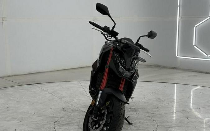 2026 Honda CB750 Hornet E-Clutch
