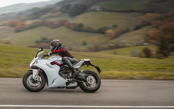 2023 Ducati SuperSport 950 S