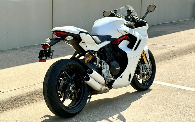 2023 Ducati SuperSport 950 S