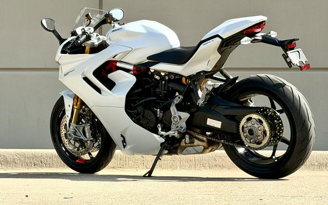 2023 Ducati SuperSport 950 S