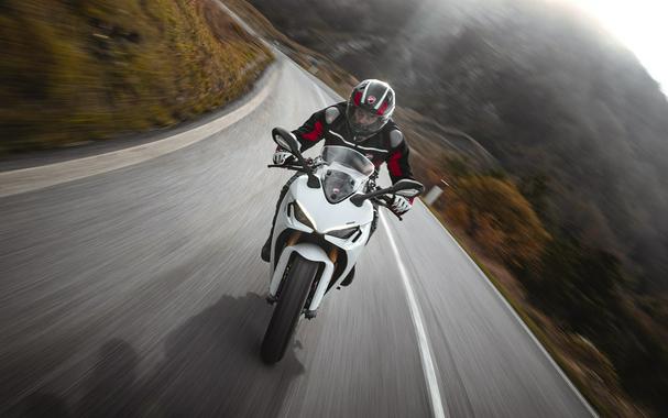 2023 Ducati SuperSport 950 S