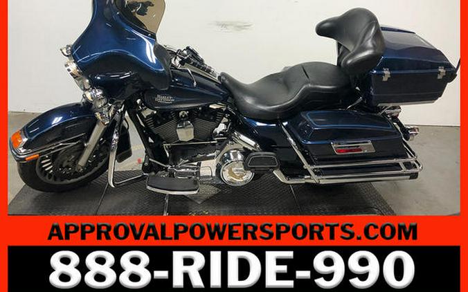 2013 Harley-Davidson® FLHTCU - Electra Glide® Ultra Classic®