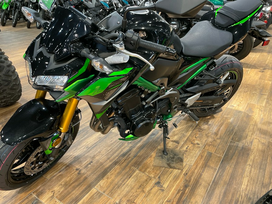 2024 Kawasaki Z900 SE ABS