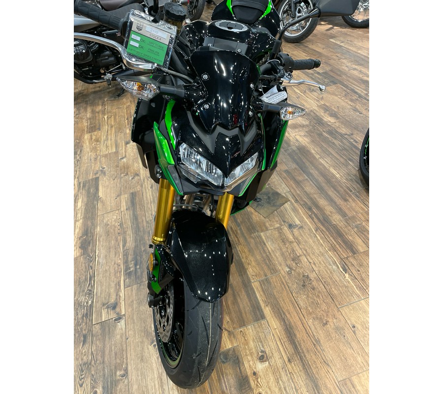 2024 Kawasaki Z900 SE ABS