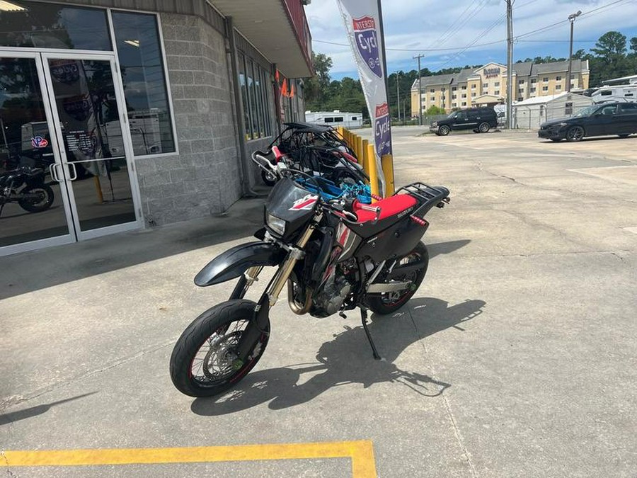 2022 Suzuki DR-Z400SM