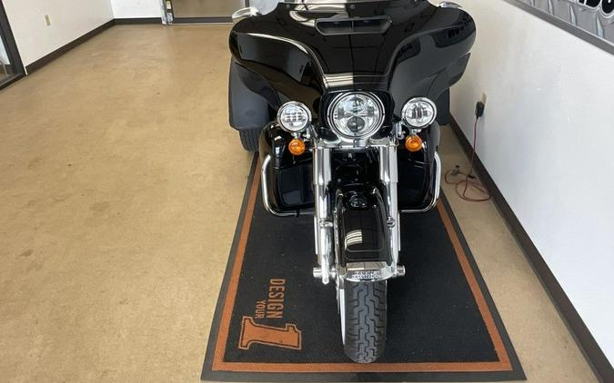 2023 Harley-Davidson® FLHTCUTG - Tri Glide® Ultra