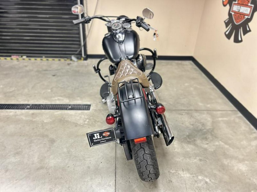 2017 Harley-Davidson® FLS - Softail® Slim®