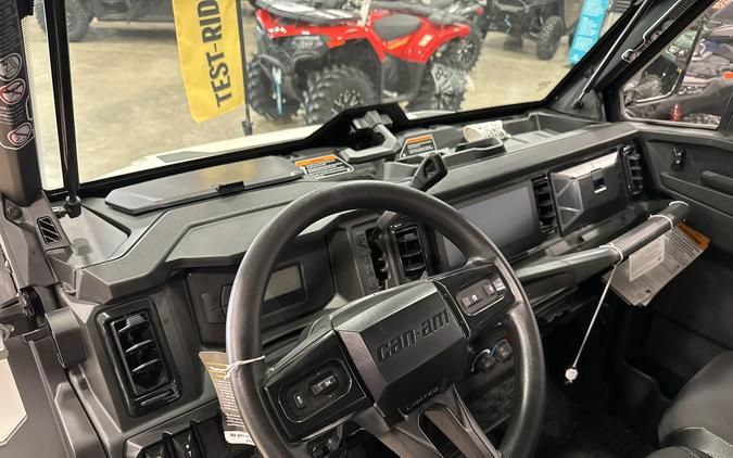 2026 Can-Am Defender Limited HD11