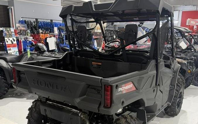 2025 Honda® Pioneer 1000