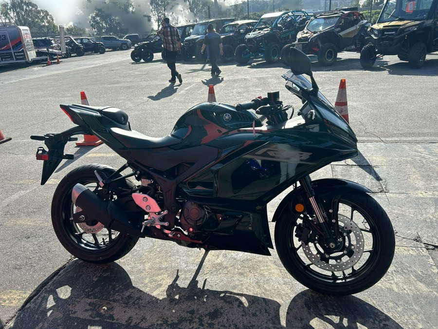 2026 Yamaha YZF-R3 ABS