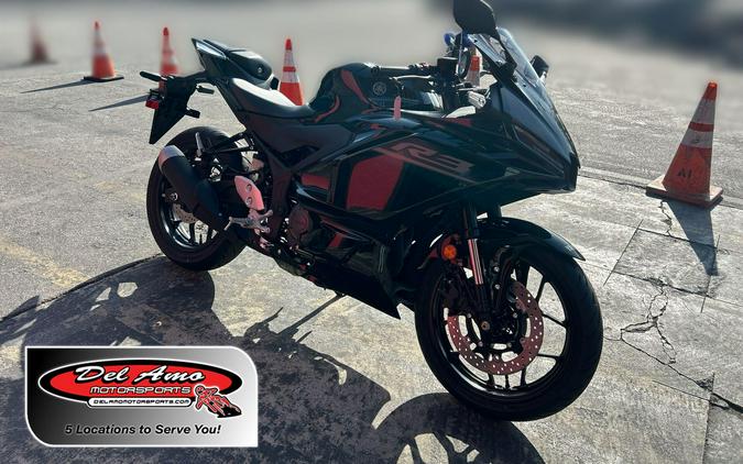 2026 Yamaha YZF-R3 ABS