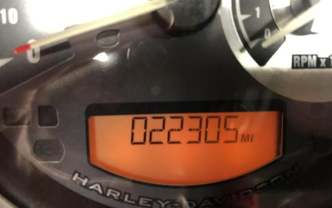2014 Harley-Davidson® FLHRSE - CVO™ Road King®