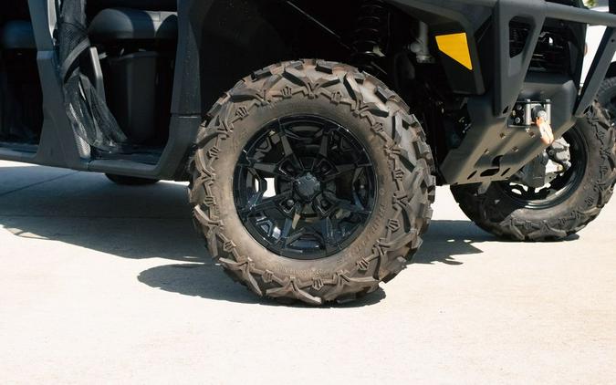 2025 Can-Am® Defender MAX XT HD9