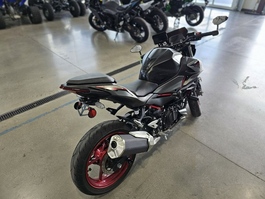 2024 Kawasaki Z500 SE ABS