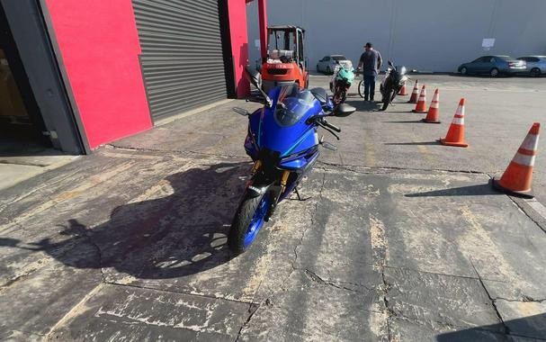 2026 Yamaha YZF-R3 ABS