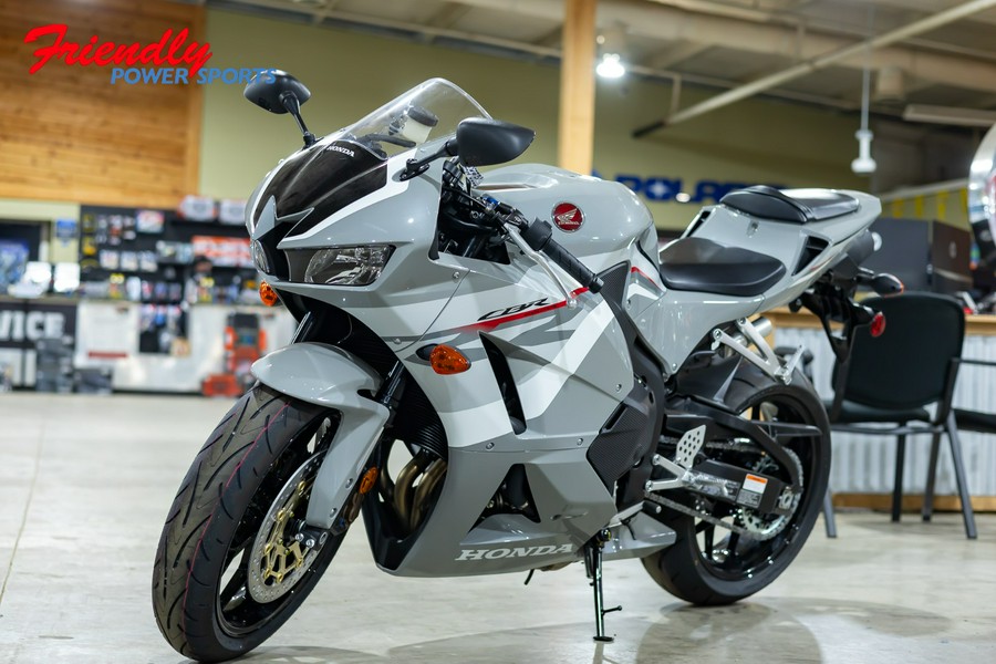 2026 HONDA CBR600RR Base