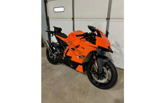 2026 KTM 990 RC R
