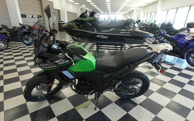 2025 Kawasaki Versys®-X 300 ABS