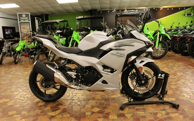 2025 Kawasaki NINJA 500 ABS NINJA 500 ABS - SDA69392