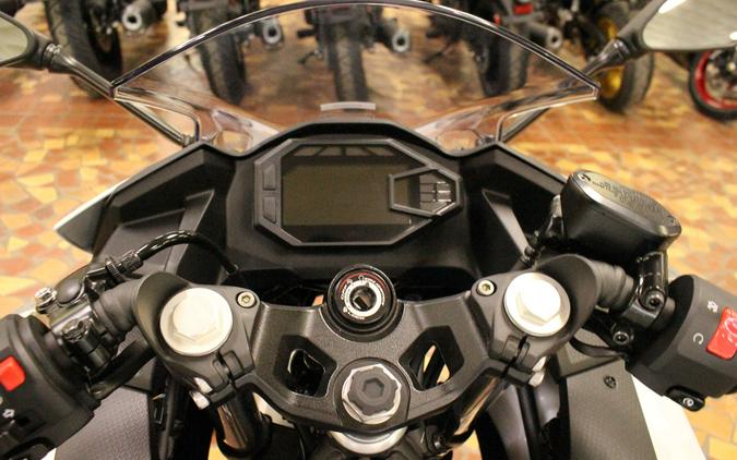 2025 Kawasaki NINJA 500 ABS NINJA 500 ABS - SDA69392