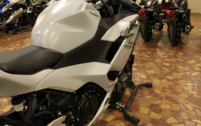 2025 Kawasaki NINJA 500 ABS NINJA 500 ABS - SDA69392