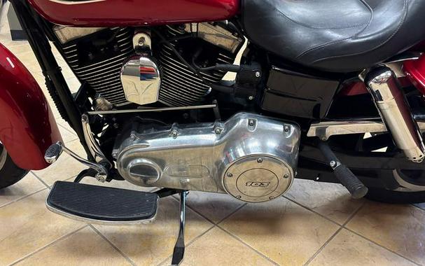 2012 Harley-Davidson® FLD - Dyna® Switchback™