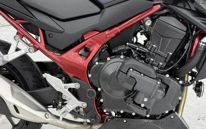 2026 Honda CB750 Hornet E-Clutch