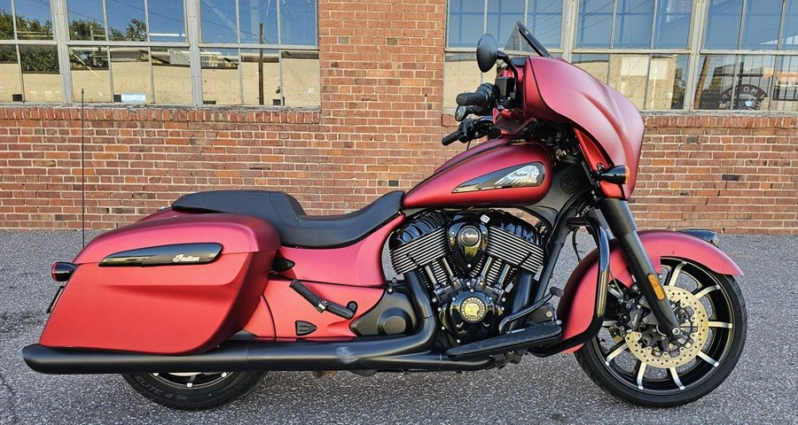 2020 Indian Motorcycle® Chieftain® Dark Horse®