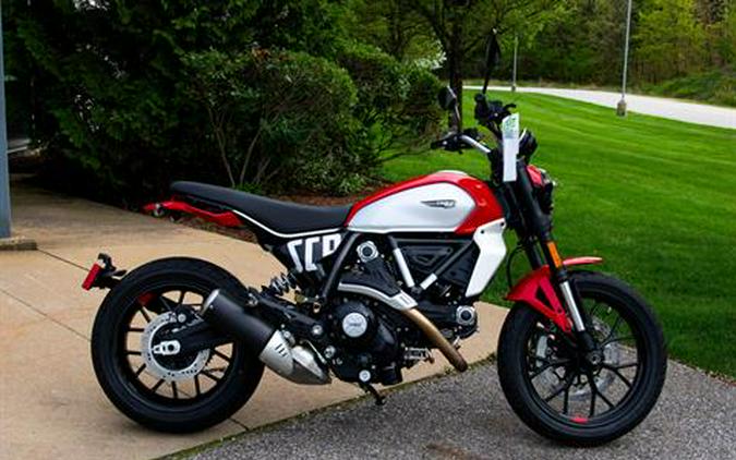 2024 Ducati Scrambler Icon