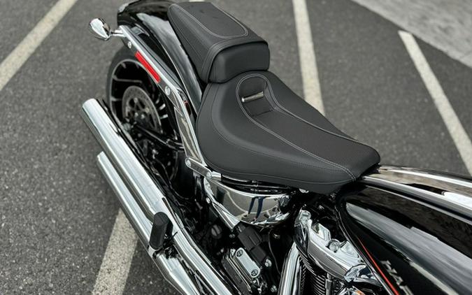 2024 Harley-Davidson Softail FXBR - Breakout