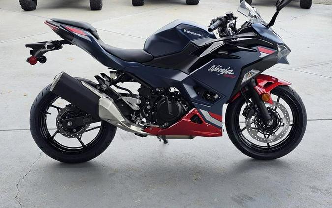 2026 Kawasaki Ninja® 500 ABS Metallic Matte Twilight Blue